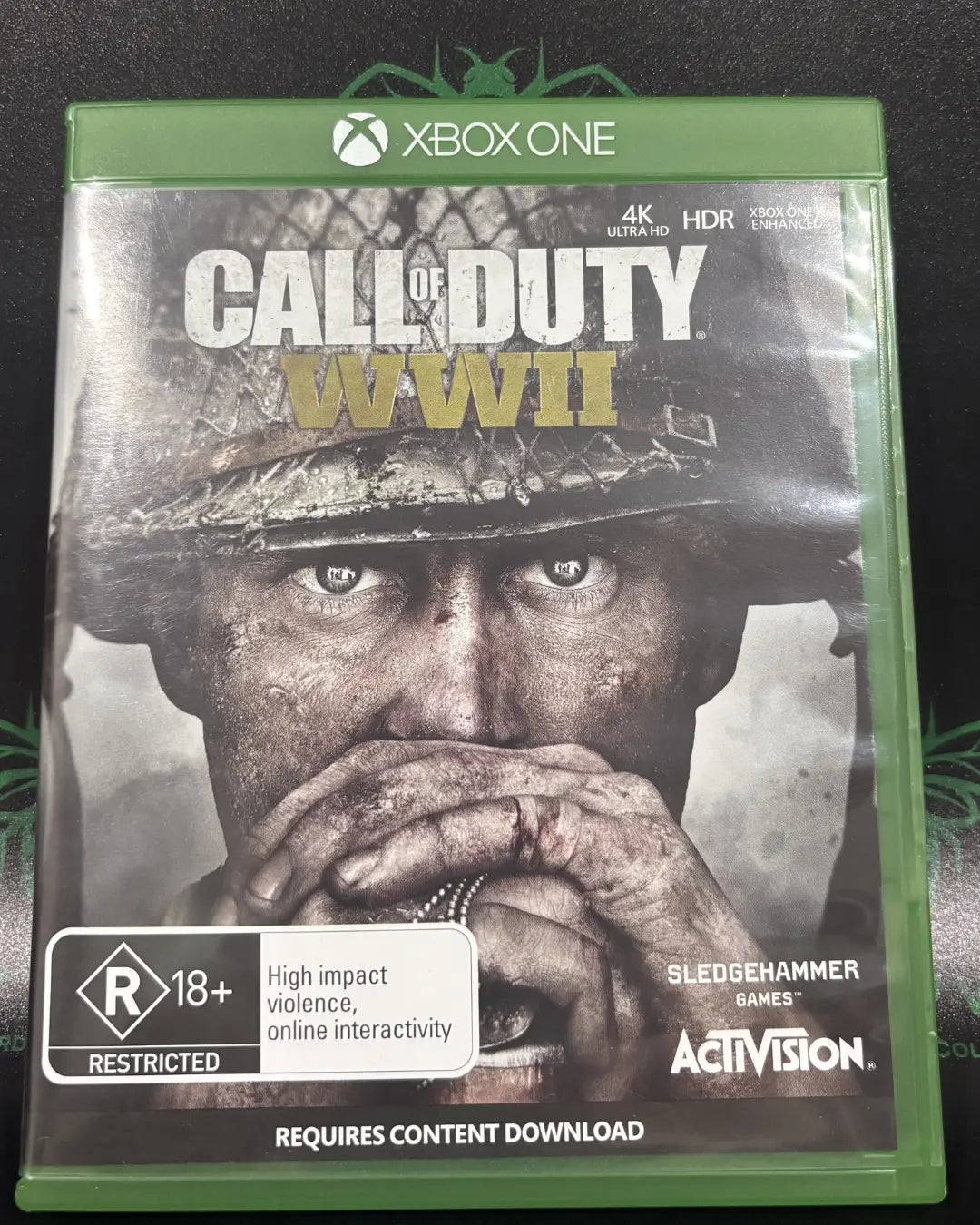 Call of Duty: WWII PRE-OWNED | Xbox One Series One X Enhanced HYYVVE